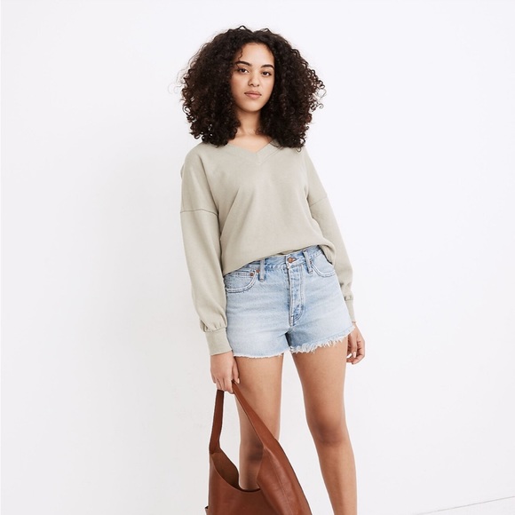 Madewell Light Wash “Curvy Relaxed Denim Shorts” size 27 - Picture 4 of 7